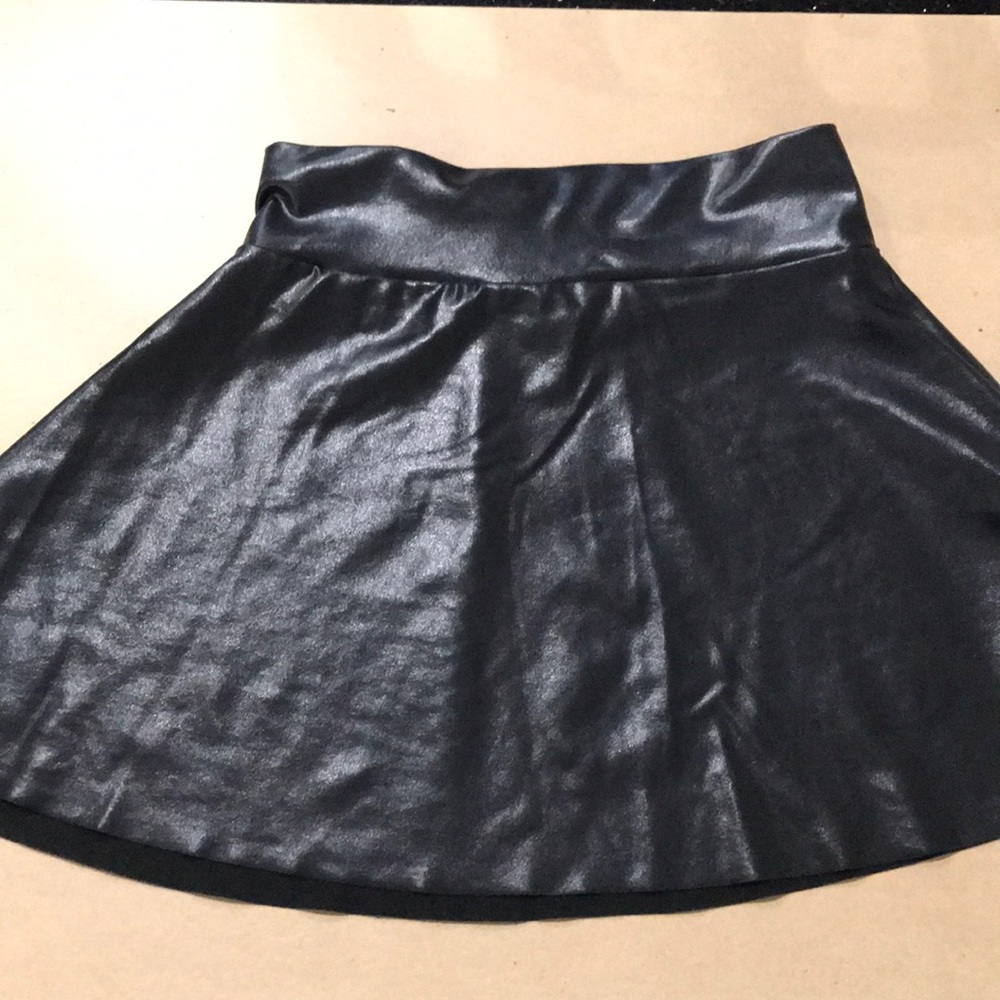 Girls size 7/8 pleather skirt